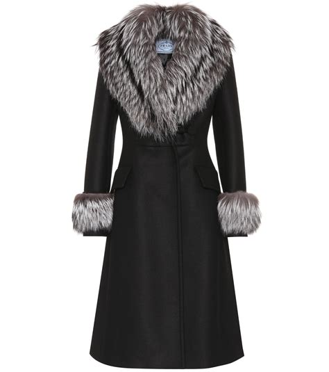 womens prada coat with fur collar